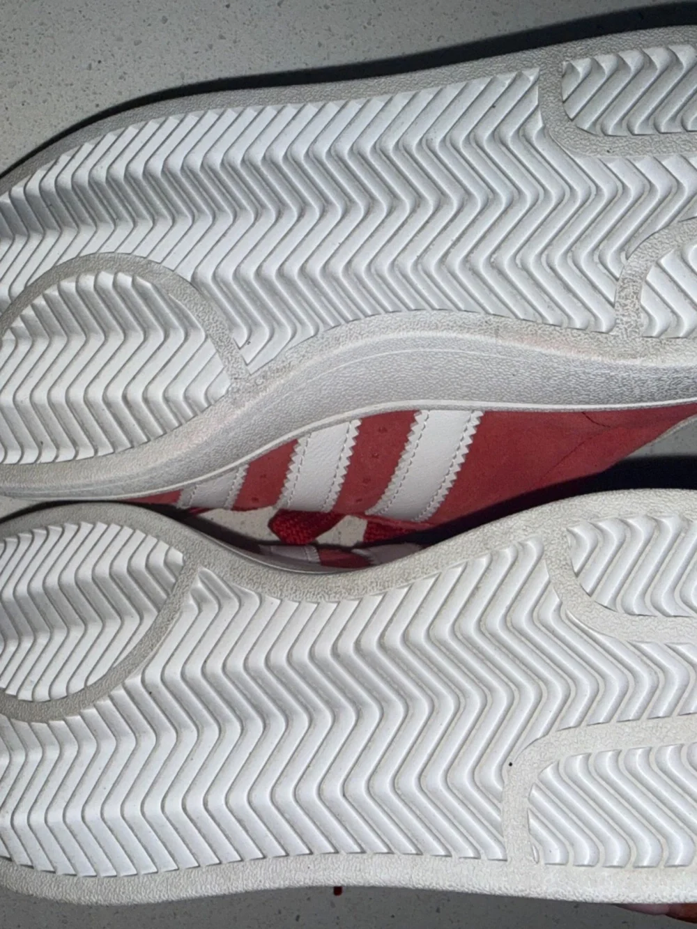LIKE NEW** Red Adidas Campus Sneakers kids 5.5/womens 7!